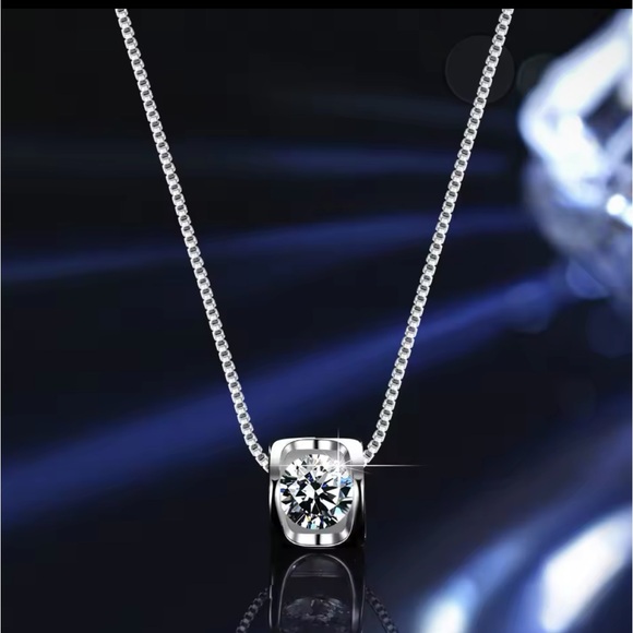 Luxury Diamond Necklace 925Sterling Silver - Picture 3 of 9